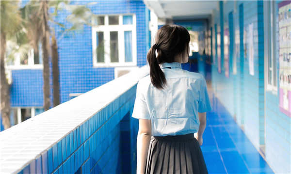镇远如何找到一个可以帮助我生孩子的女人？